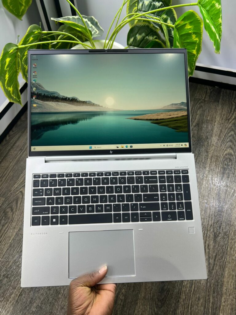 HP EliteBook 865 G9 open display and keyboard